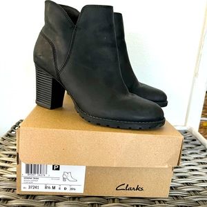 Clark’s Women’s Ankle Boots - Size 8.5